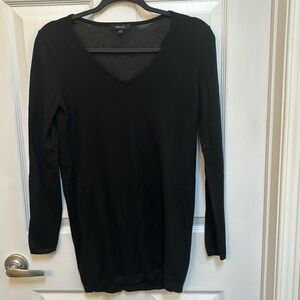 NWOT RW & Co. Black sweater.